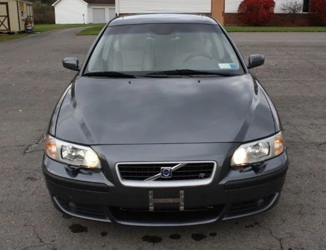 cheap-n-comf-gear-patrol-volvo