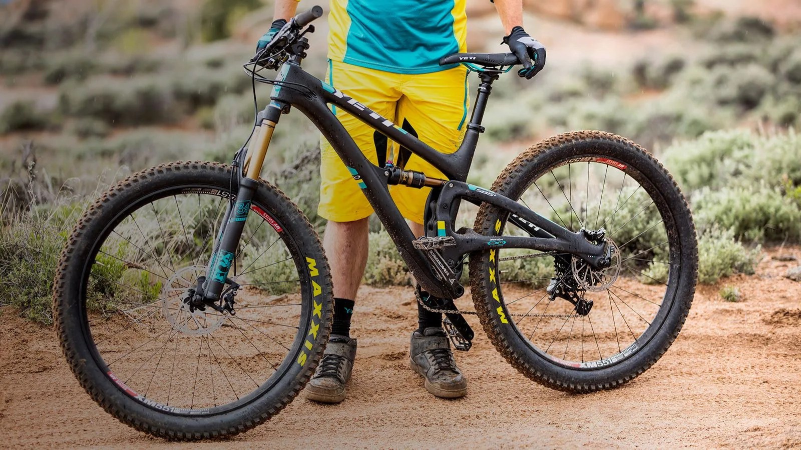 gear-patrol-gp100-yeti-sb5-hero