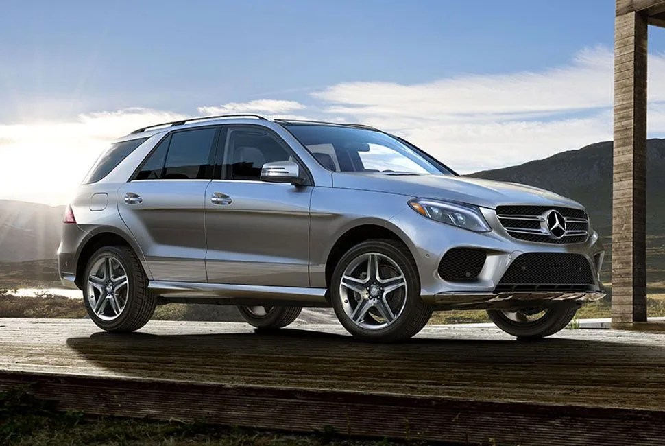 2016-GLE-CLASS-SUV-RDGALLERY-005-GOE-DR