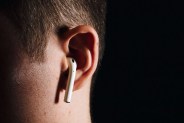 Airpods-Gear-Patrol-Lead-Full