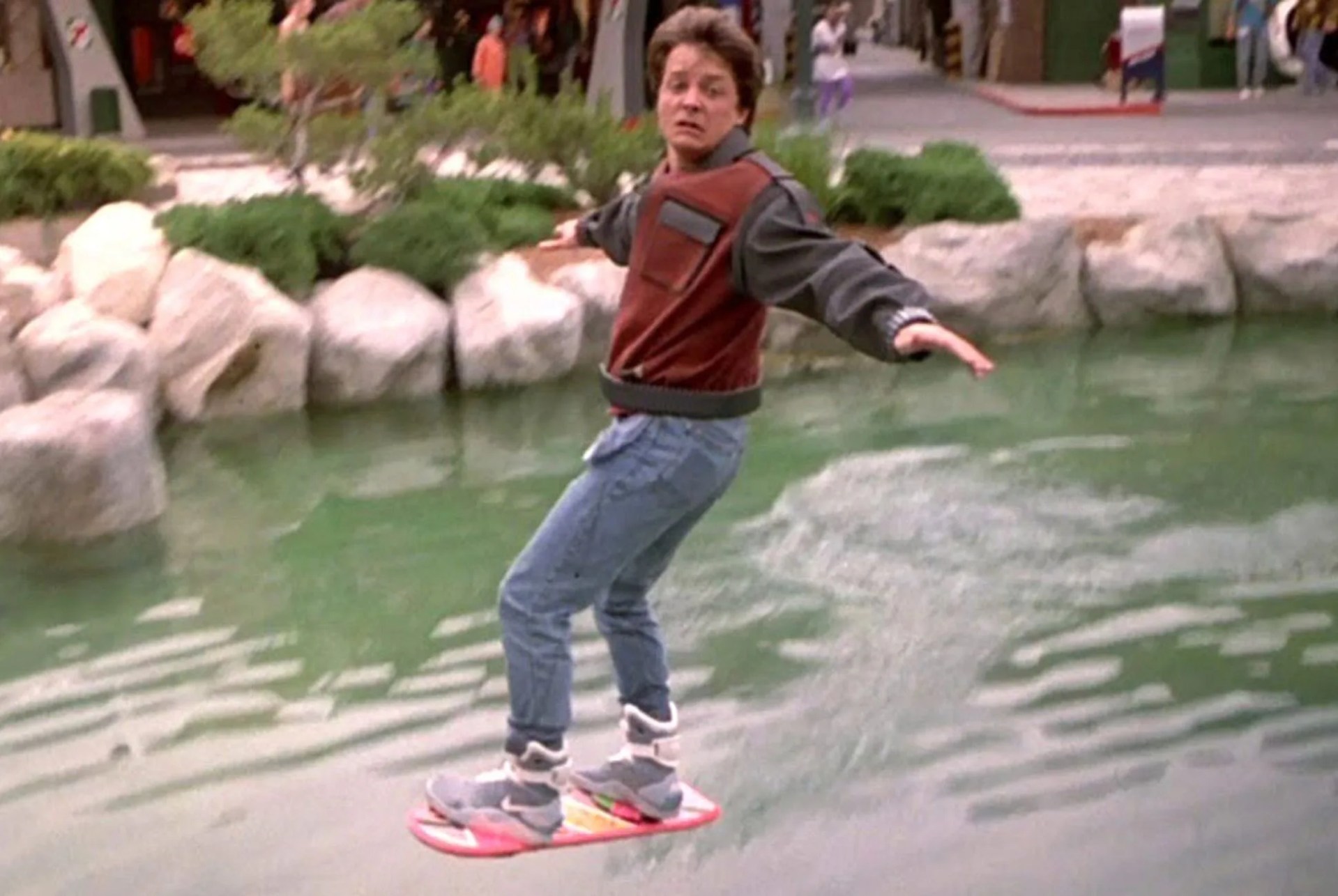 Best-Outdoor-Gear-of-2016-Gear-Patrol-AJ-Hoverboard