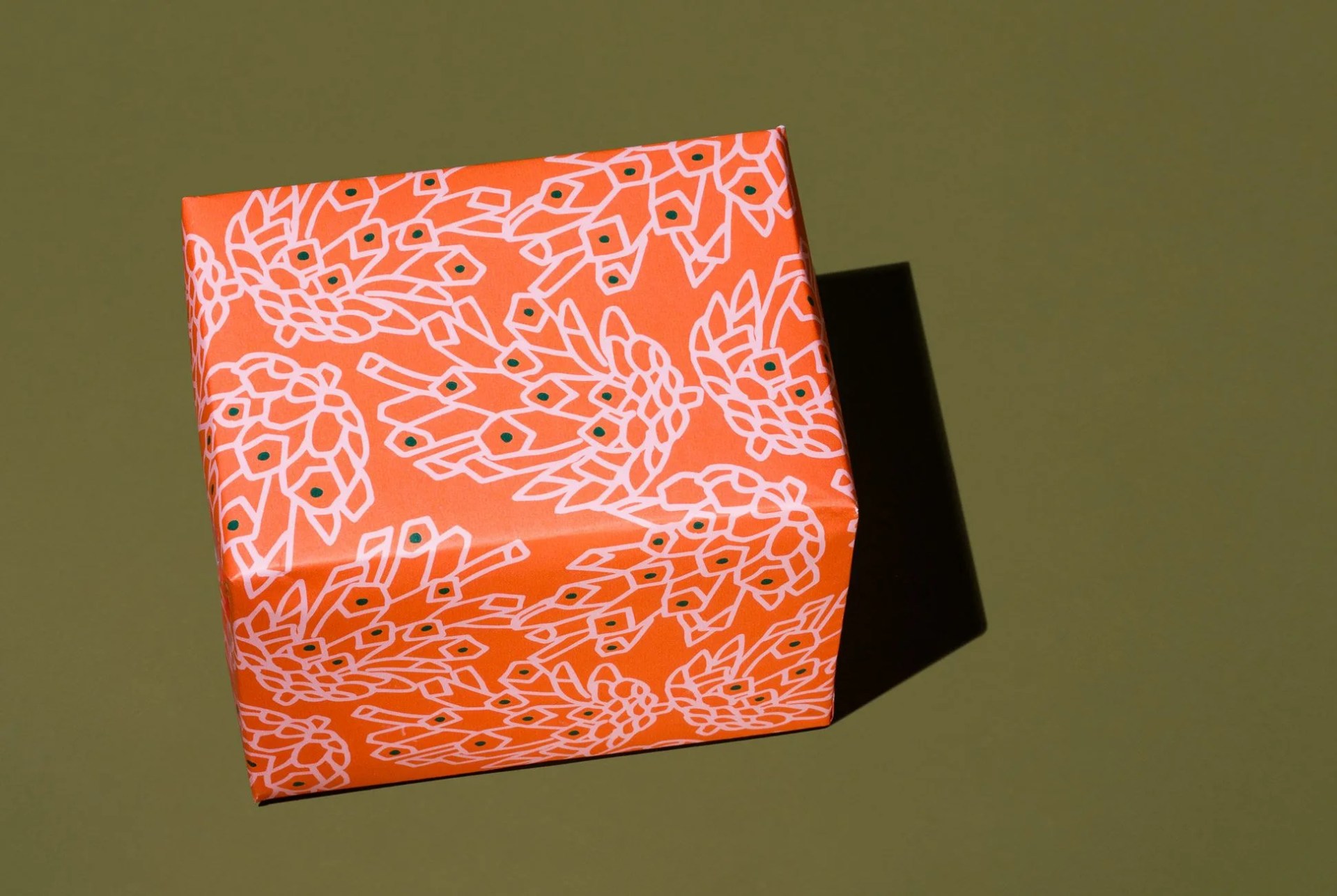 Designer-Wrapping-Paper-Gear-Patrol-Pine-Cones
