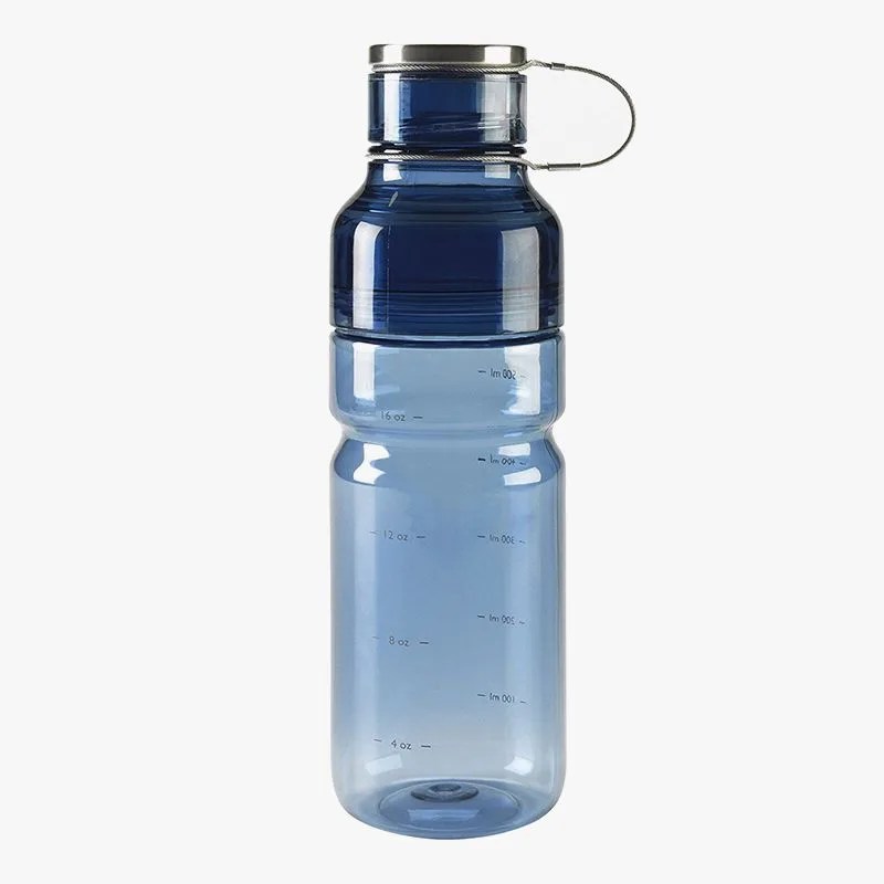 oxo-strive-advance-bottle-gear-patrol-800