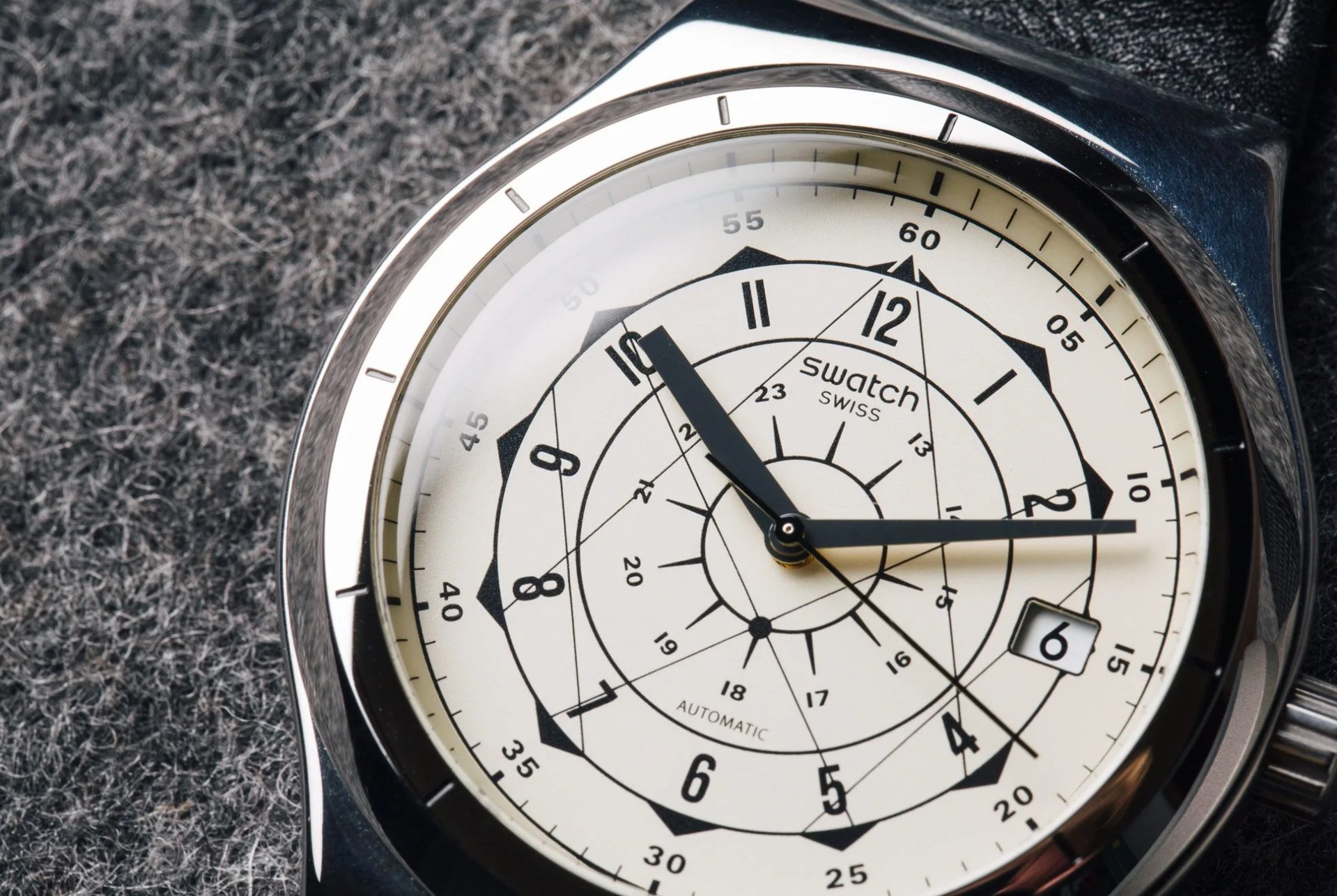swatch-v-seiko-gear-patrol-swatch-macro