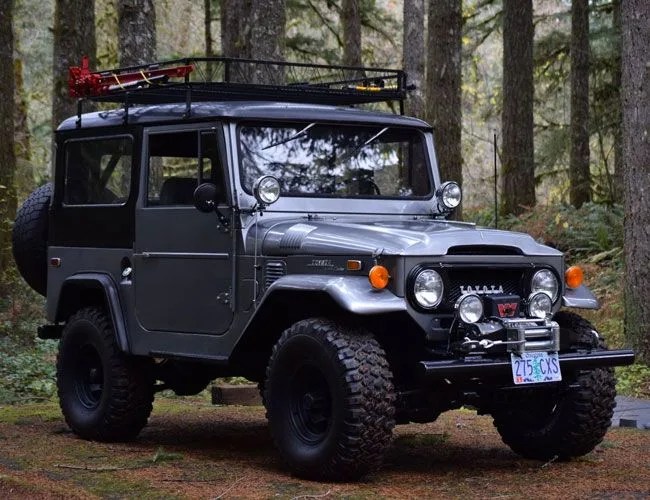 roof-rack-cars-gear-patrol-toyota