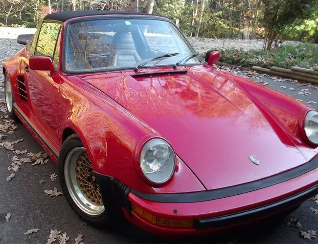 vintage-porsche-gear-patrol-77-911