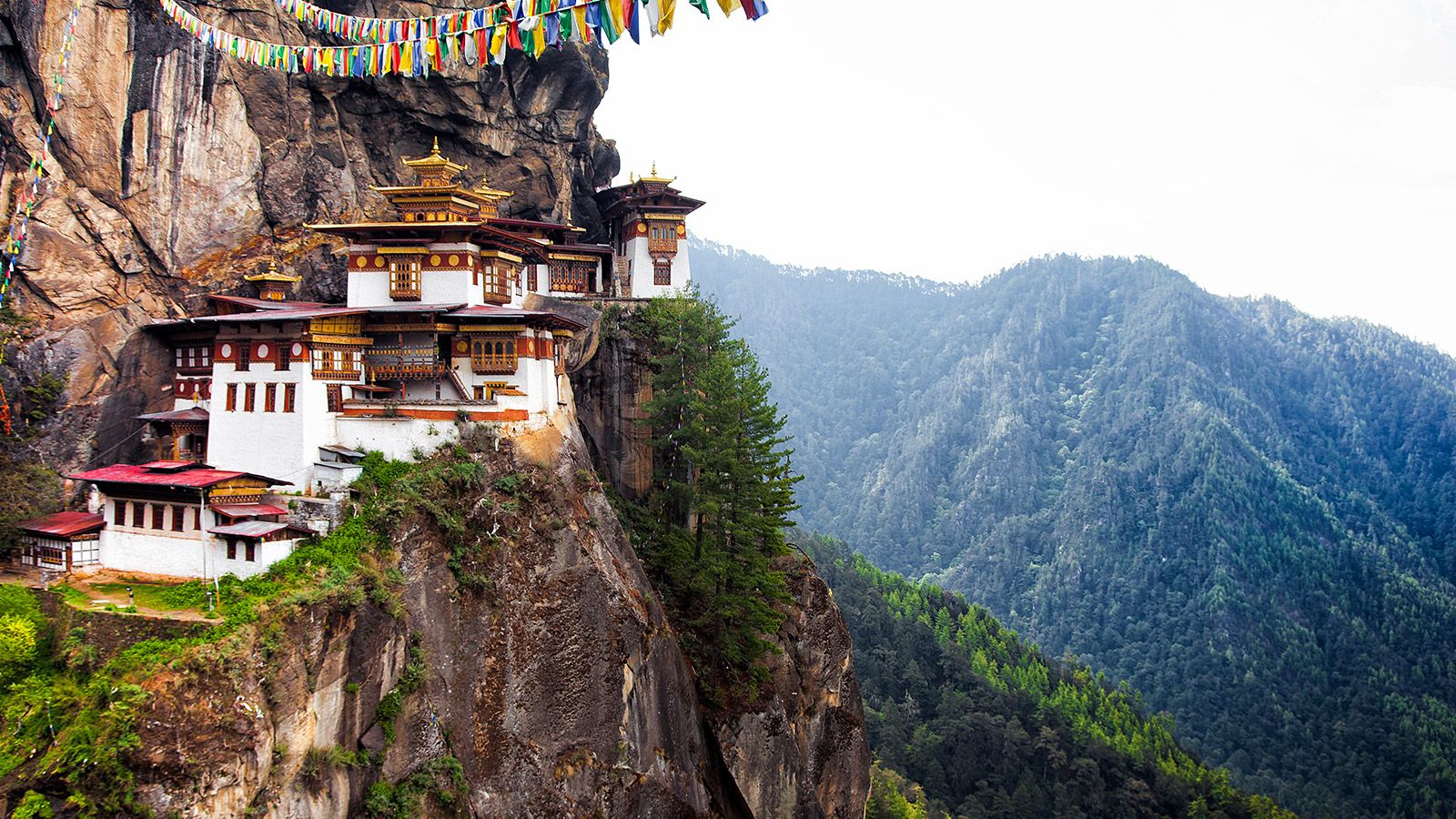 Adventure-List-Gear-Patrol-Bhutan