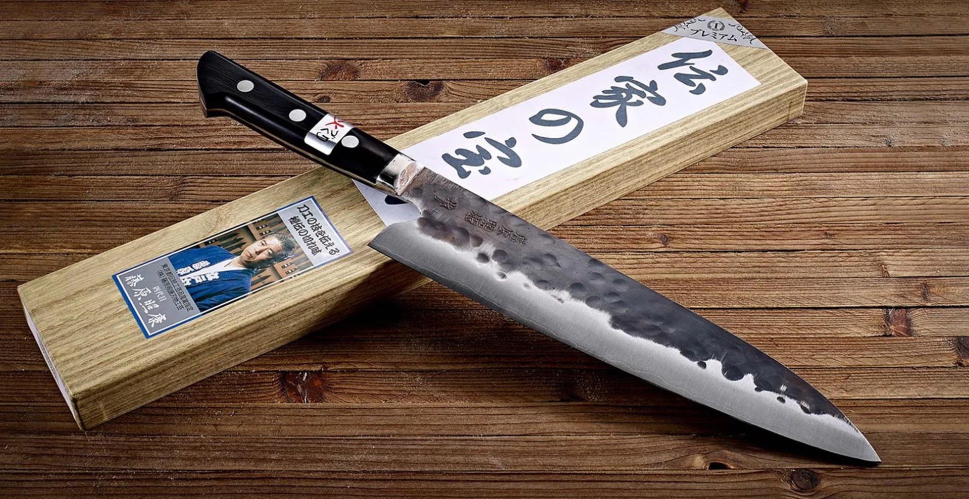 Bonnie-Morales-Gear-Patrol-Chefs-Knife