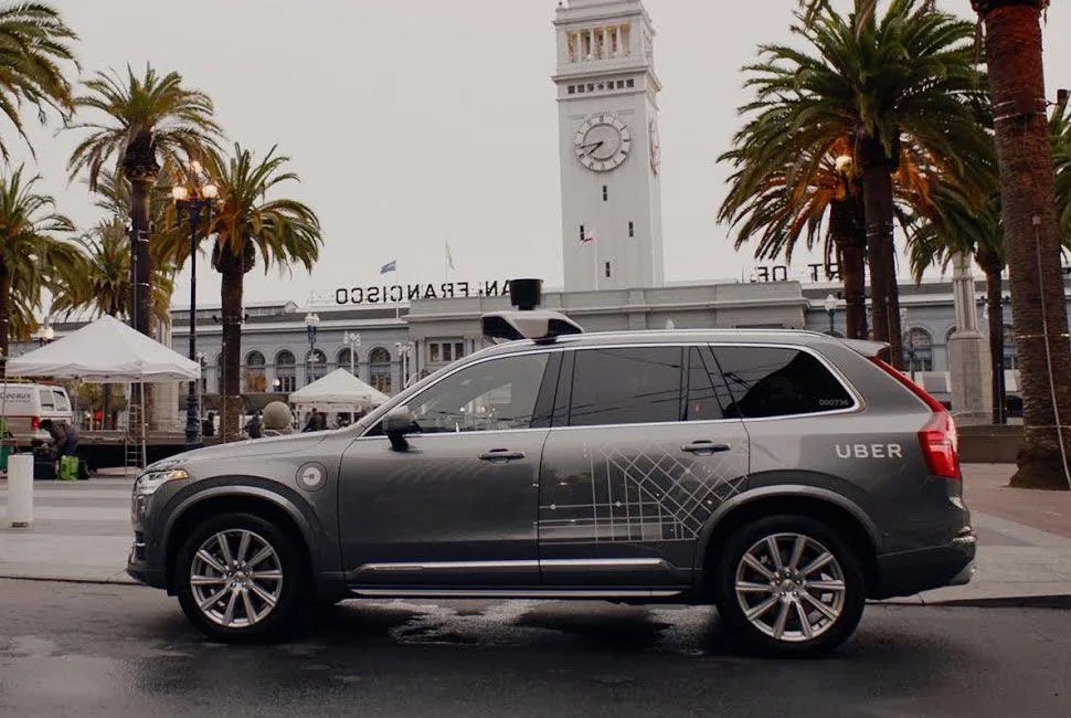 CES-17-gear-patrol-driverless-cars