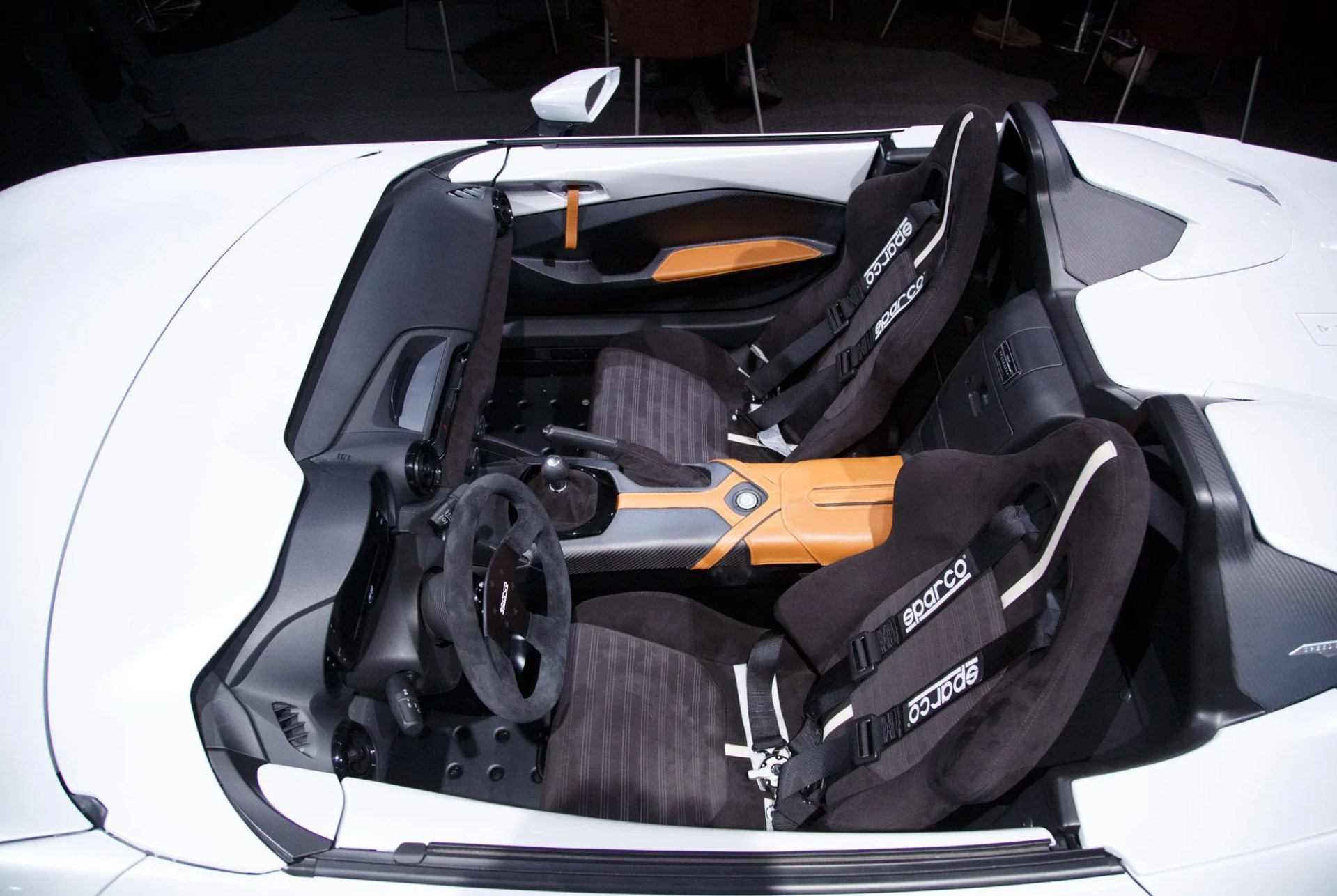 Interiors-of-NAIAS-Gear-Patrol-Slide-4