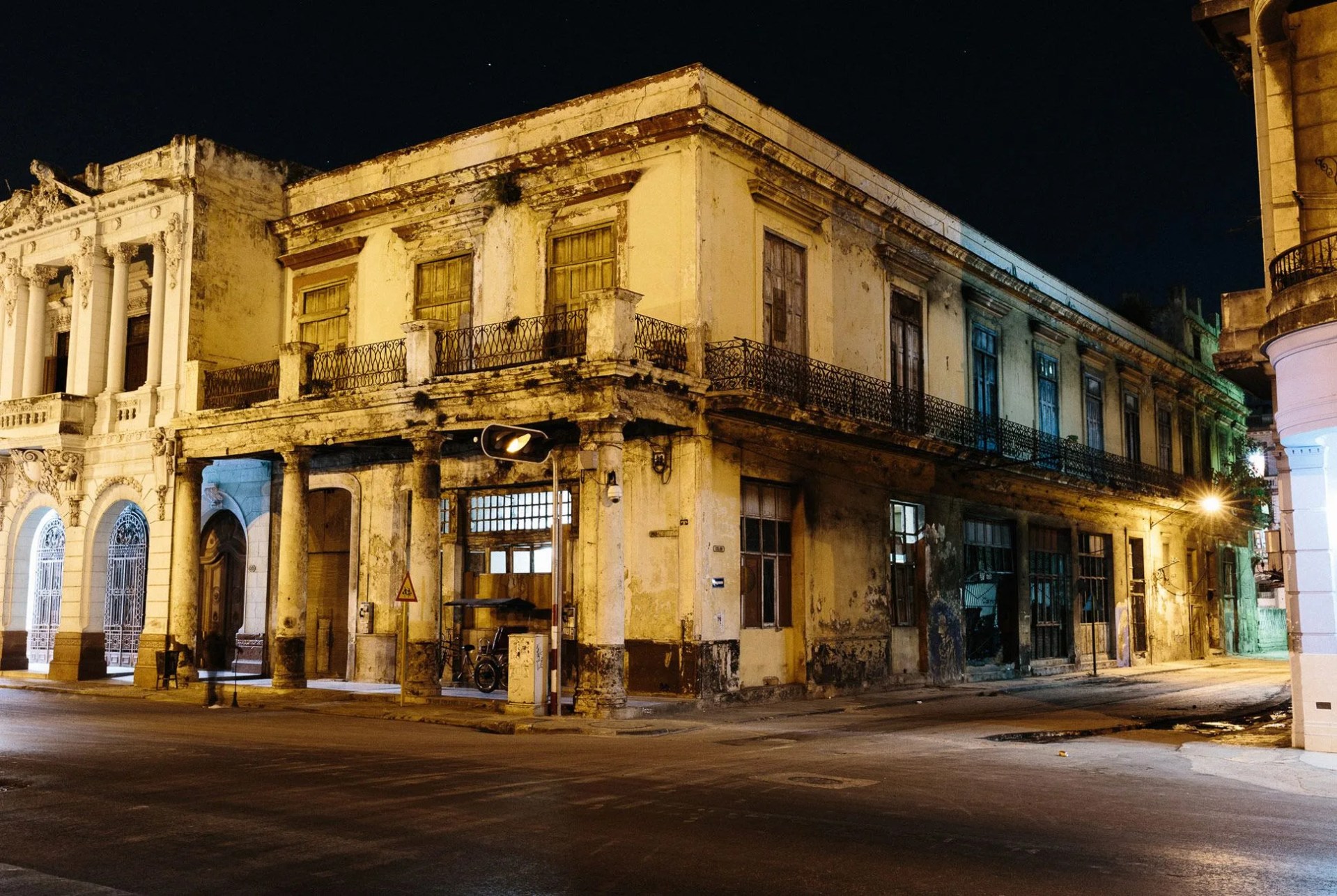Welcome-To-Havana-Gear-Patrol-Cuba-10