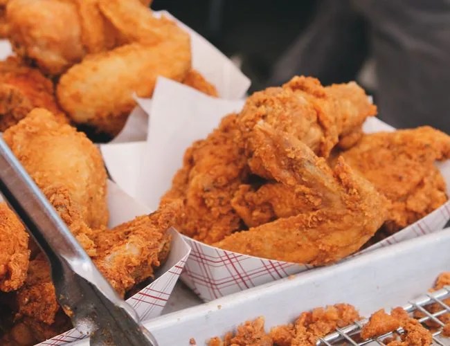 gear-patrol-remy-livethem-chicken