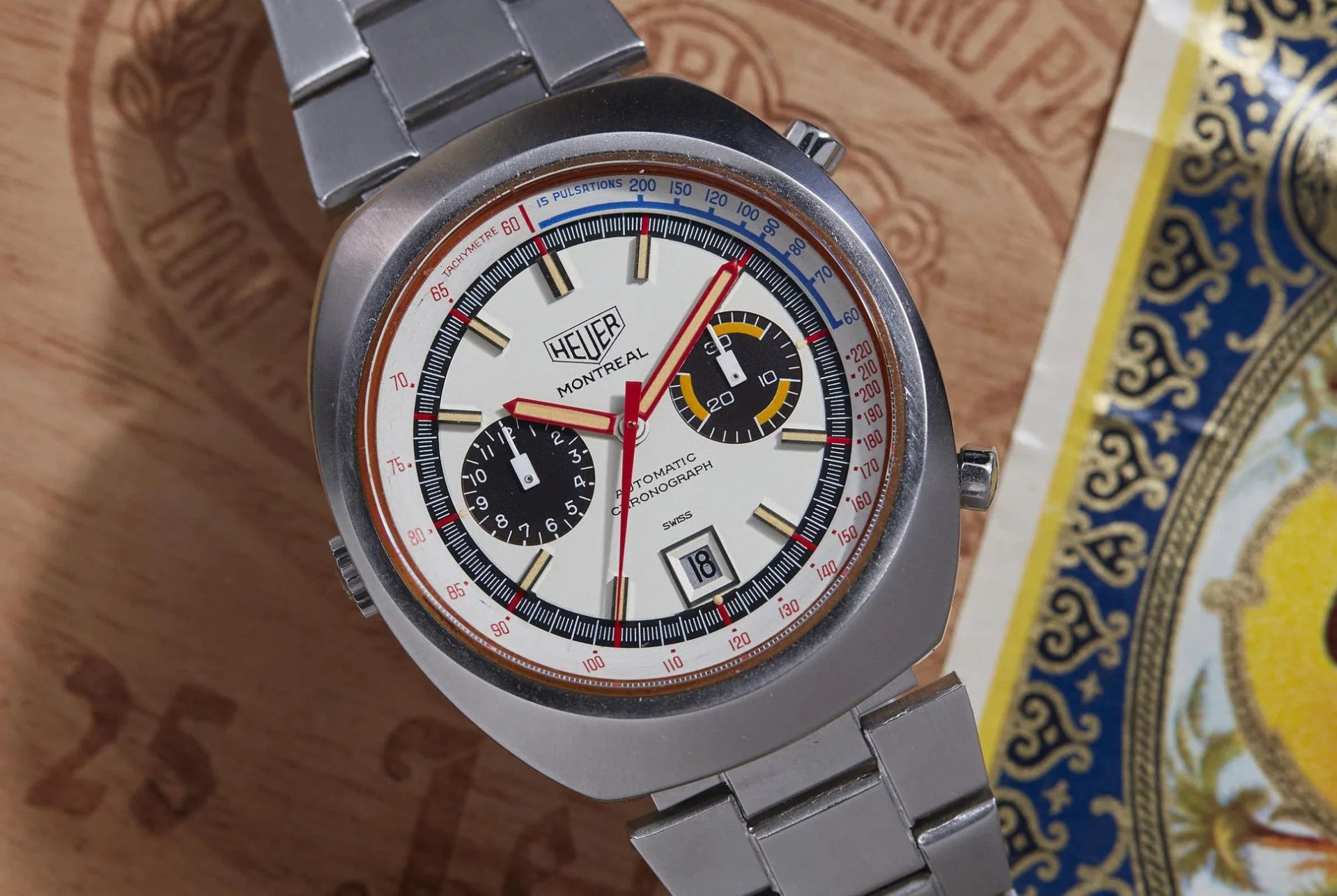 panda-dial-chrono-gear-patrol-full-lead