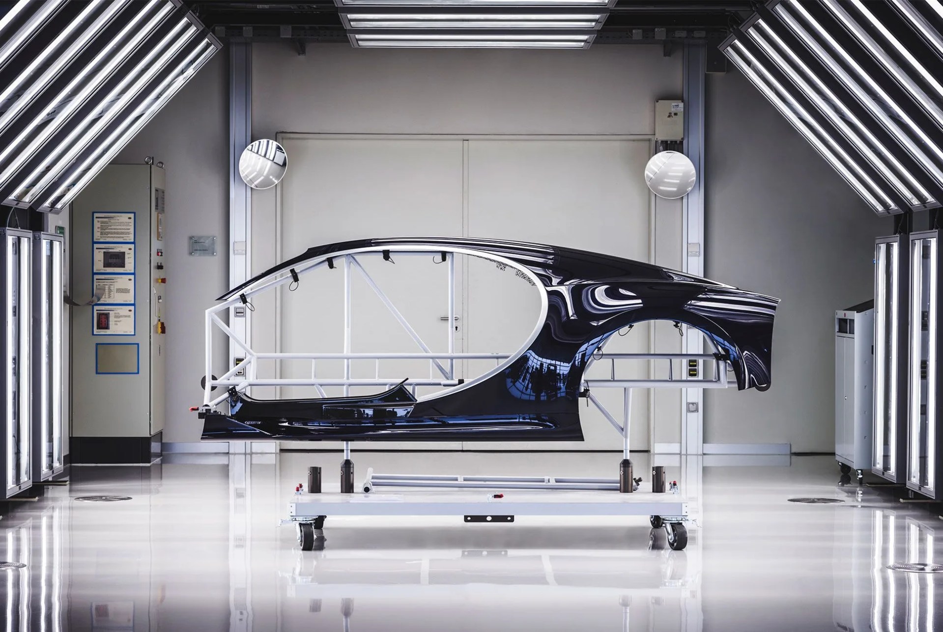 Bugatti-Factory-Note-Gear-Patrol-Slide-12