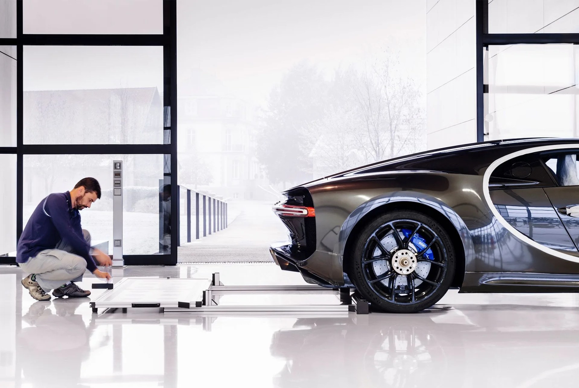 Bugatti-Factory-Note-Gear-Patrol-Slide-17