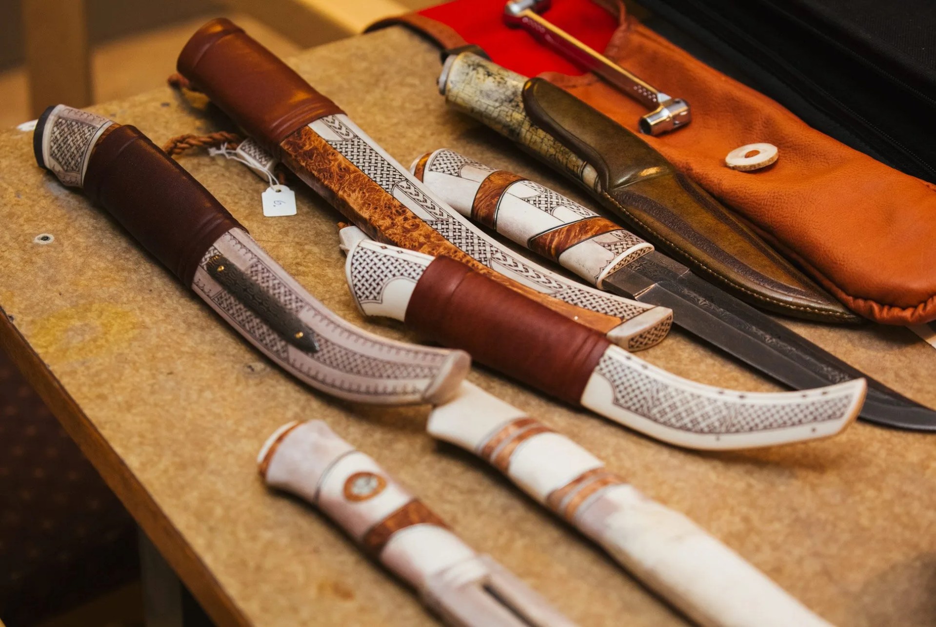 PO-Elkund-Knife-Gear-Patrol-3
