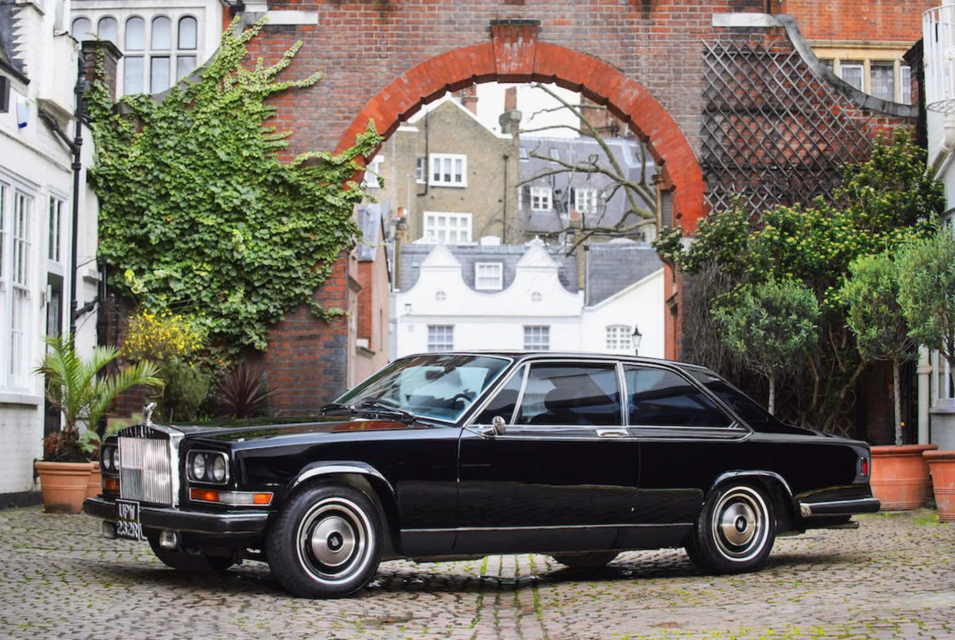 Rolls-Royce-Gear-Patrol-970-retina-1