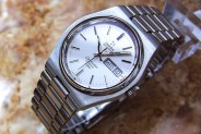 affordable-vintage-watches-gear-patrol-retina-lead