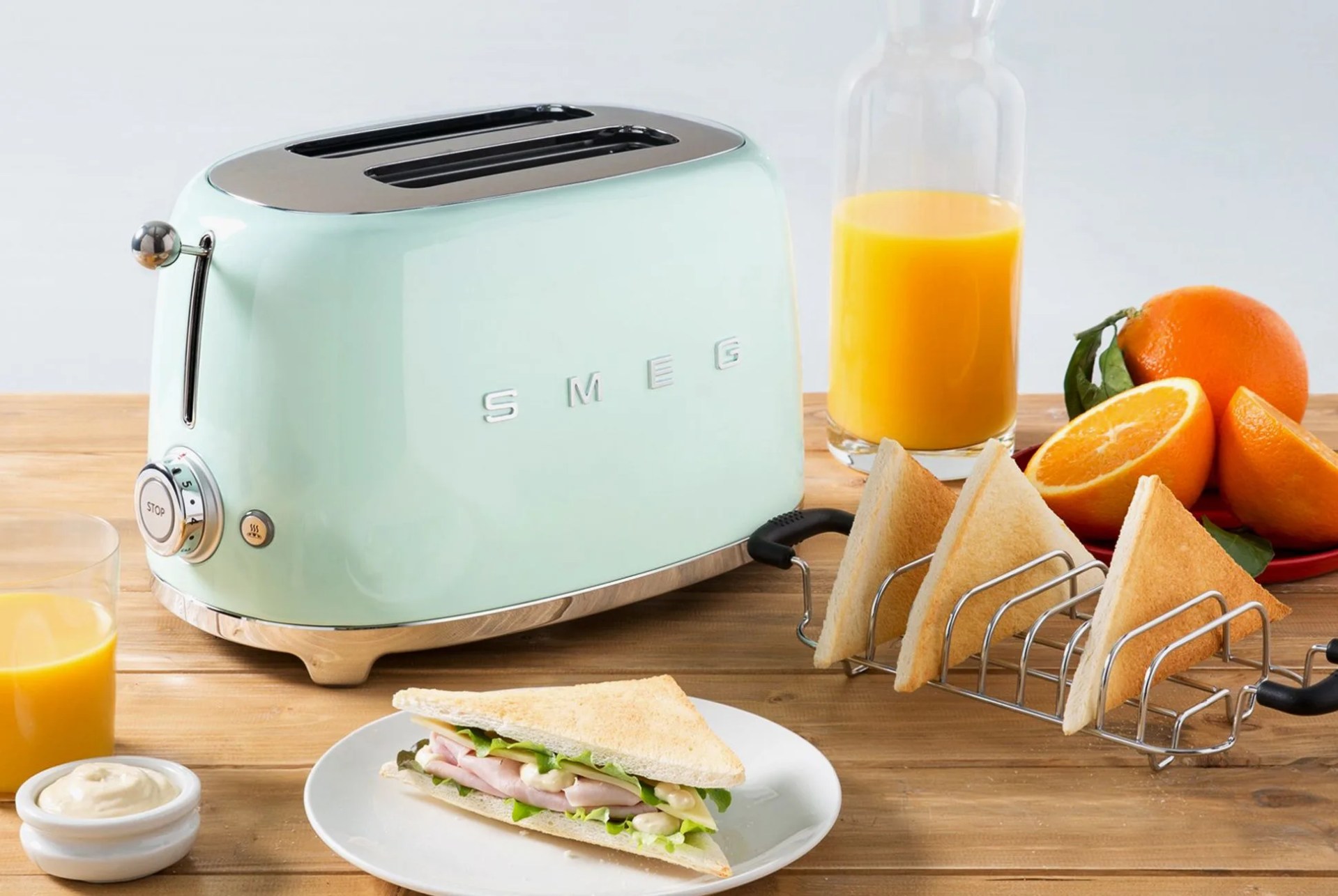 best-toasters-gear-patrol-lead-retina