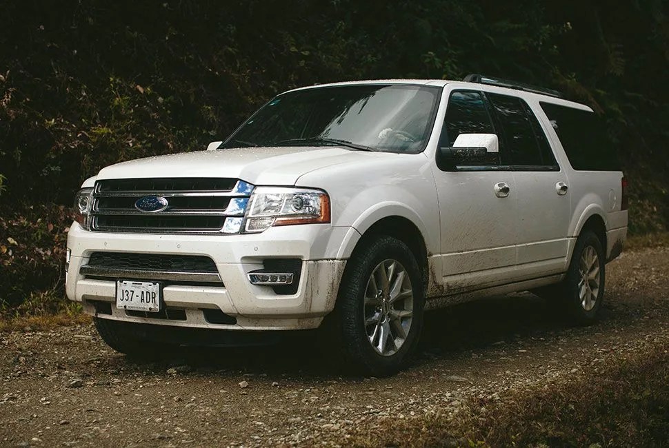 ford-expedition-gear-patrol-slide-07