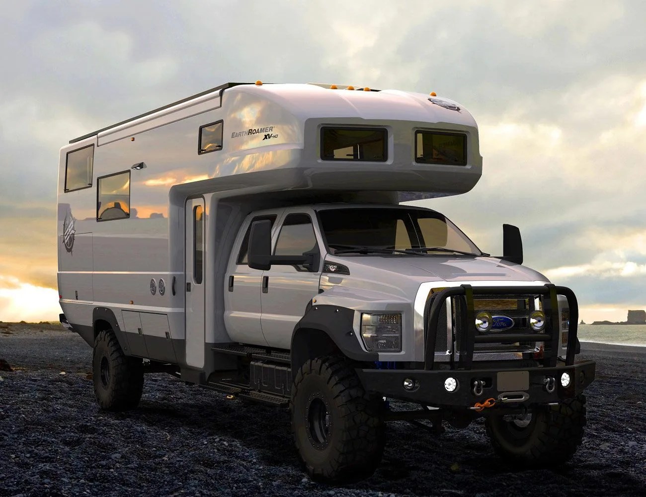 Apocalypse-Gear-Gear-Patrol-Truck