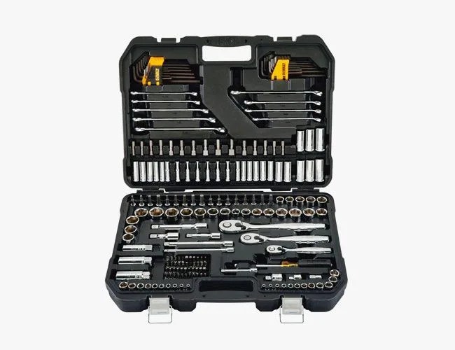 DON-gear-patrol-dewalt