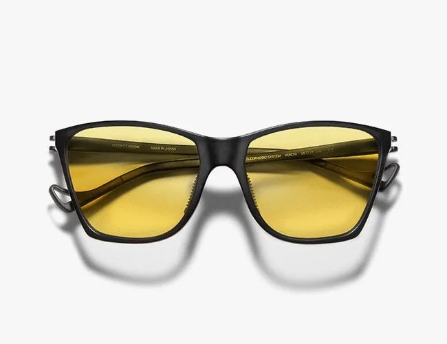 district-eyewear-gp100-gear-patrol