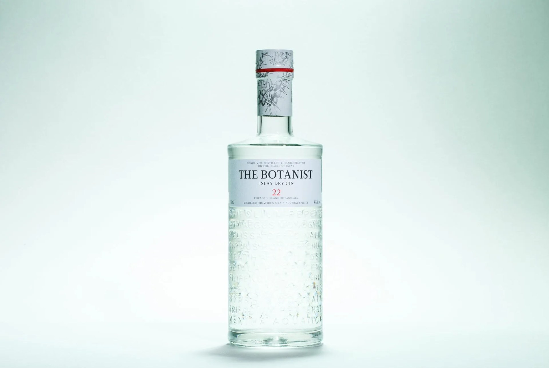 Gin-Guide-Gear-Patrol-Botanist
