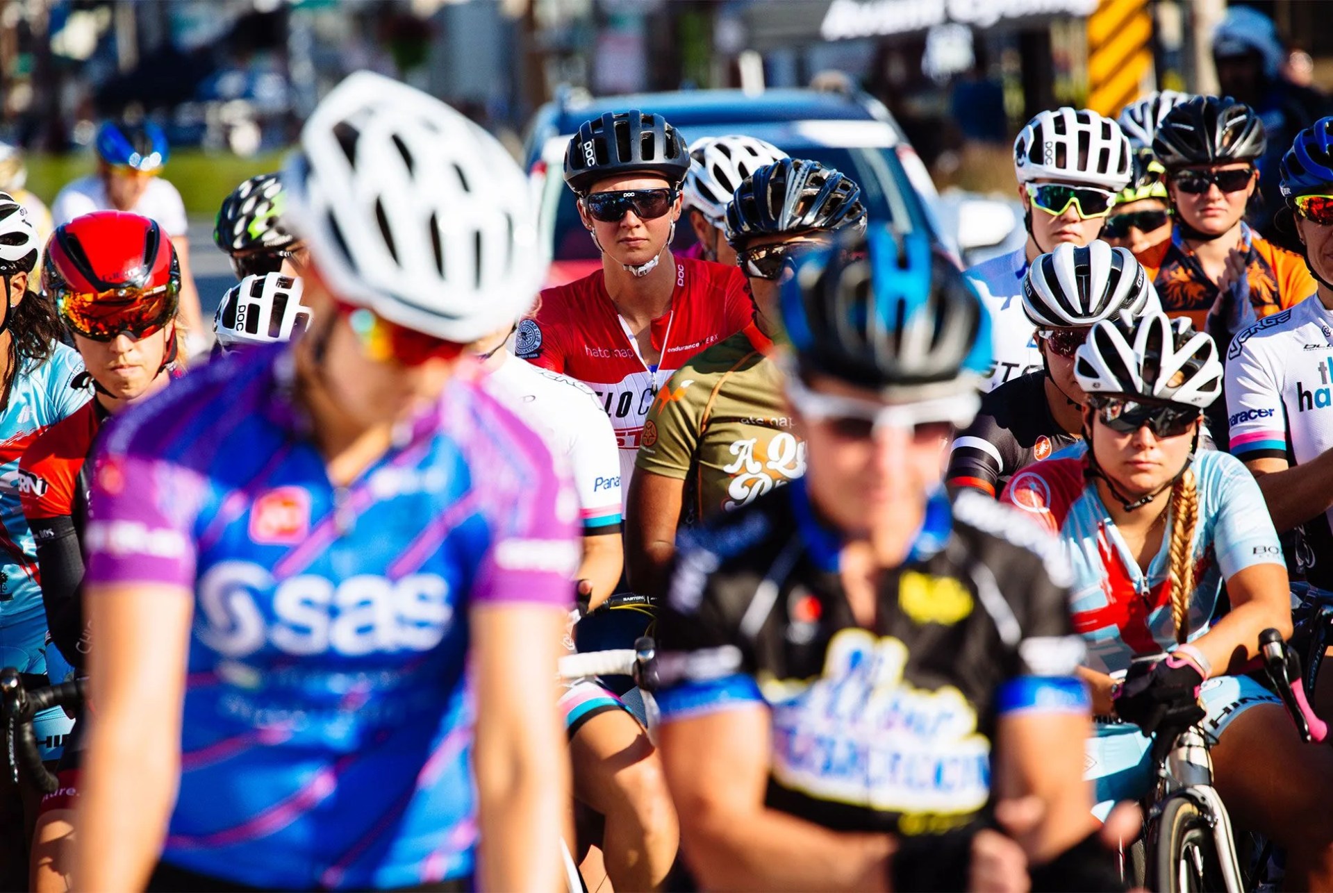 elite-female-cycling-gear-patrol-slide-1