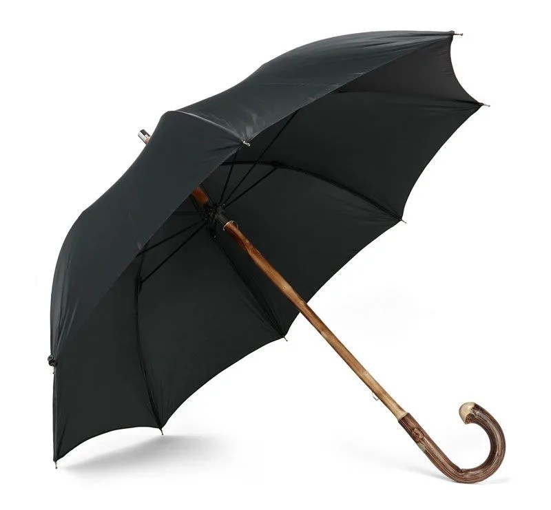 lightweight-layers-gear-patrol-umbrella