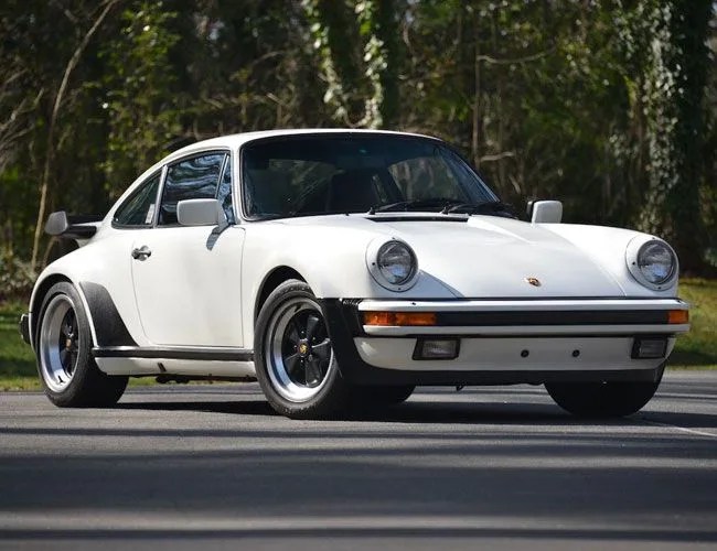 porsche-911-gear-patrol-2