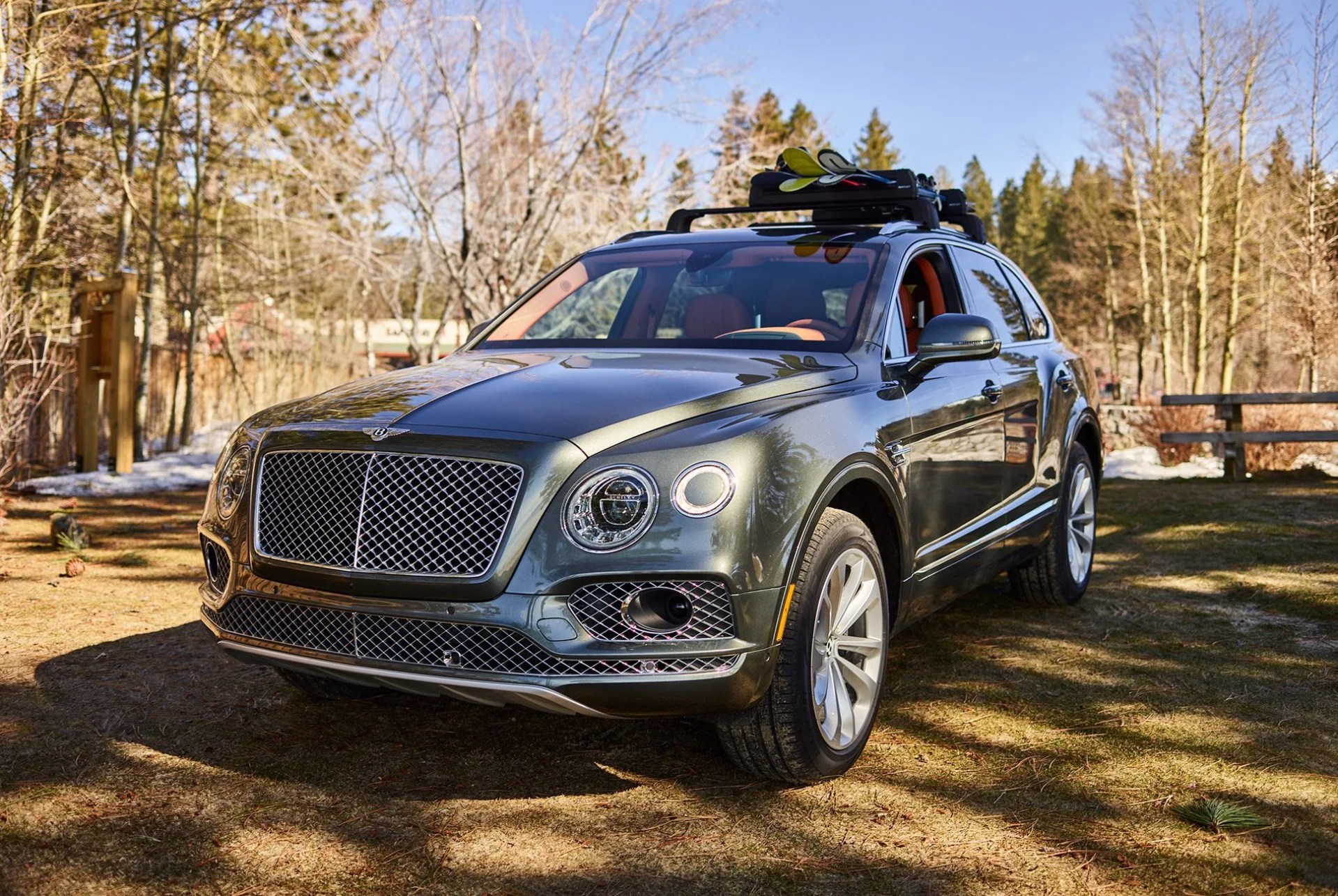 Bentayga Gear Patrol 04