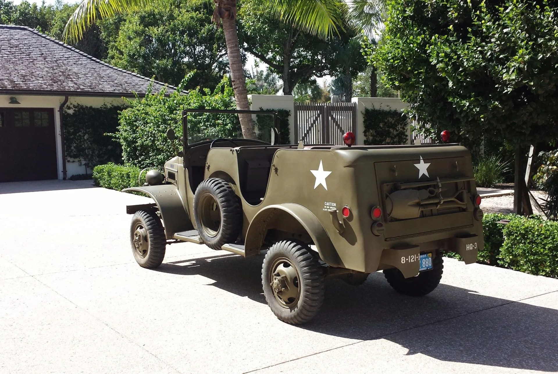 Jeep-Note-Gear-Patrol-Slide-3