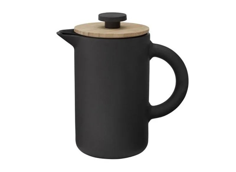 all-black-kitchen-gear-patrol-french-press