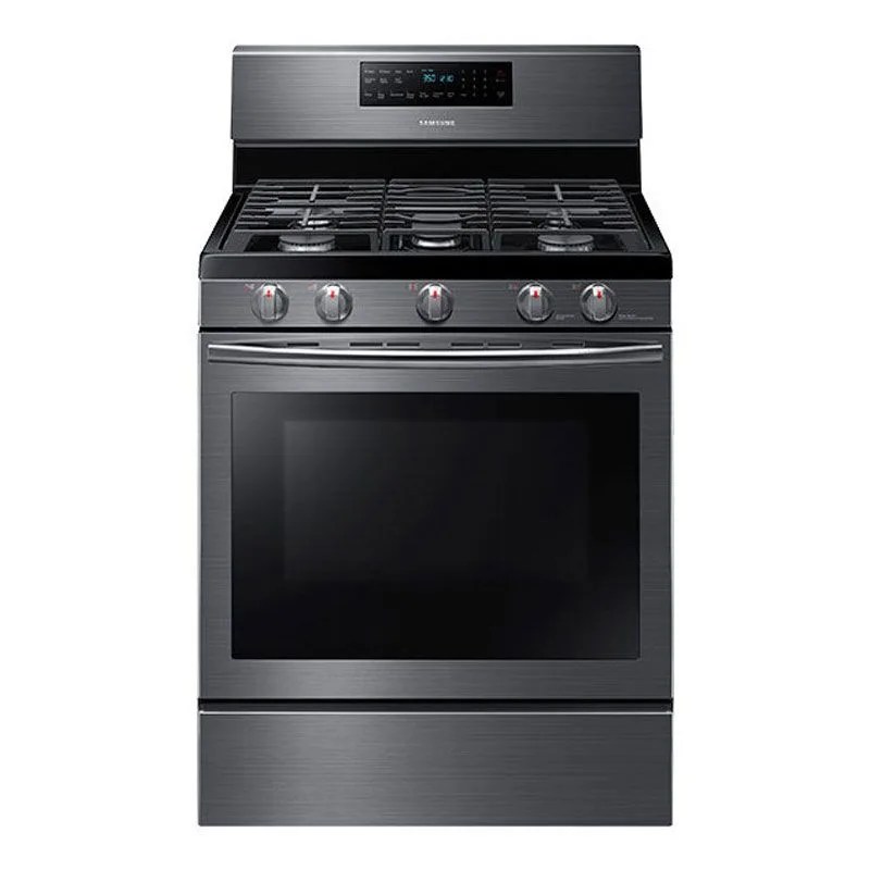 all-black-kitchen-gear-patrol-oven