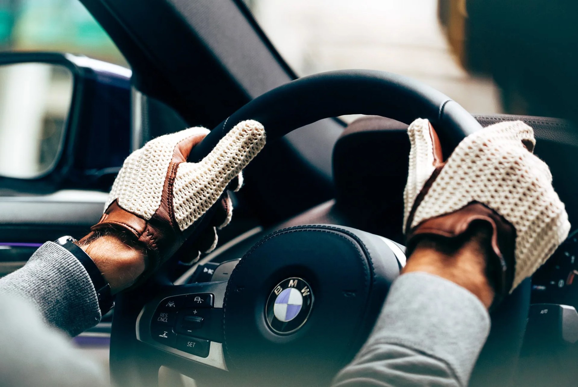 glove-compartment-gear-patrol-gloves