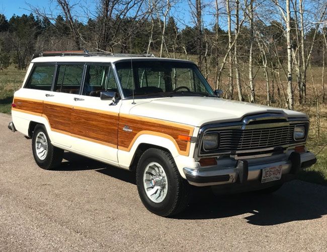 overlanders-gear-patrol-wagoneer