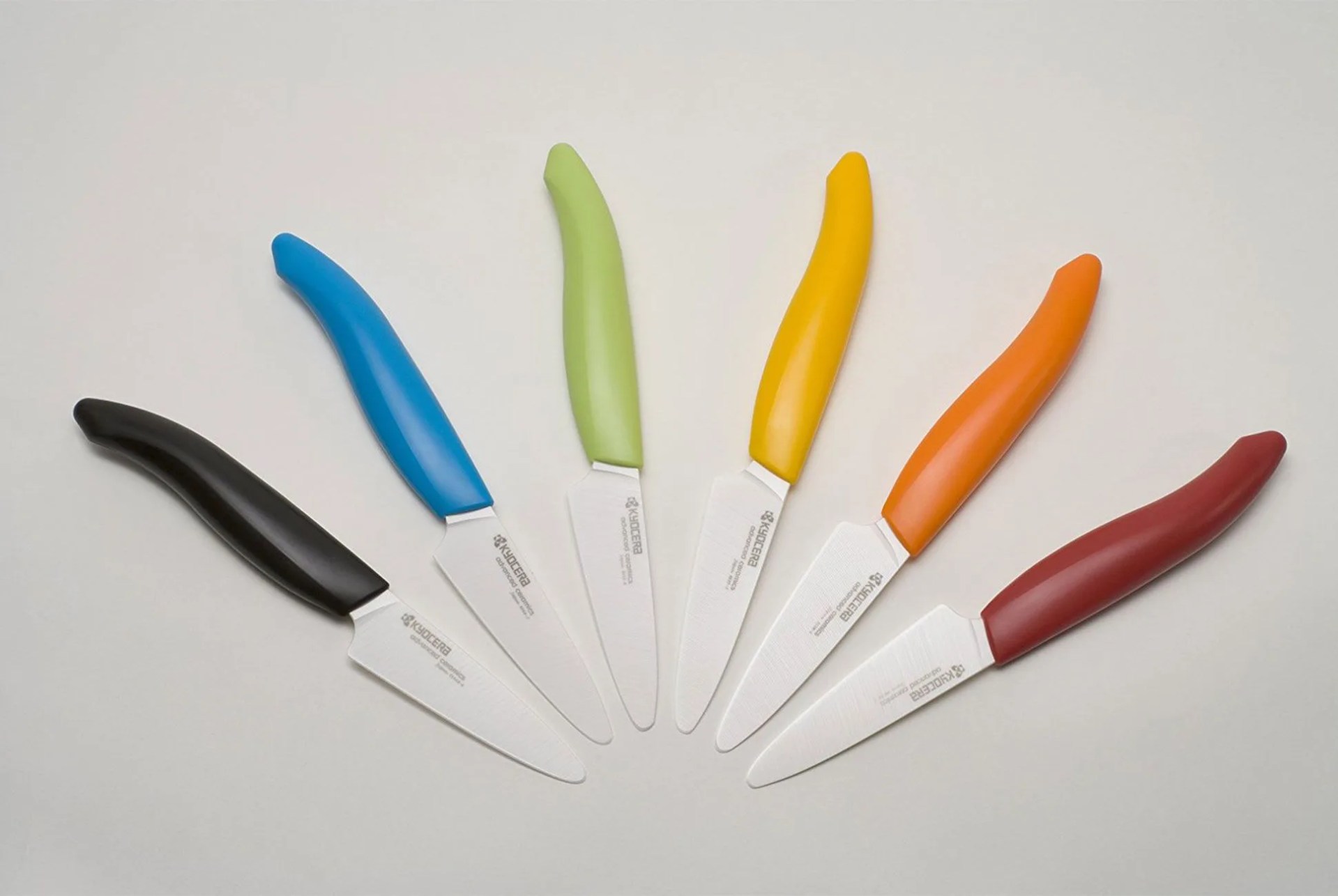 zirconium-oxide-blades-gear-patrol-full-lead