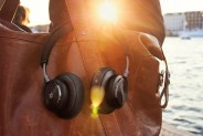 Bang-and-Olufsen-B9-Gear-Patrol-Lead-Full