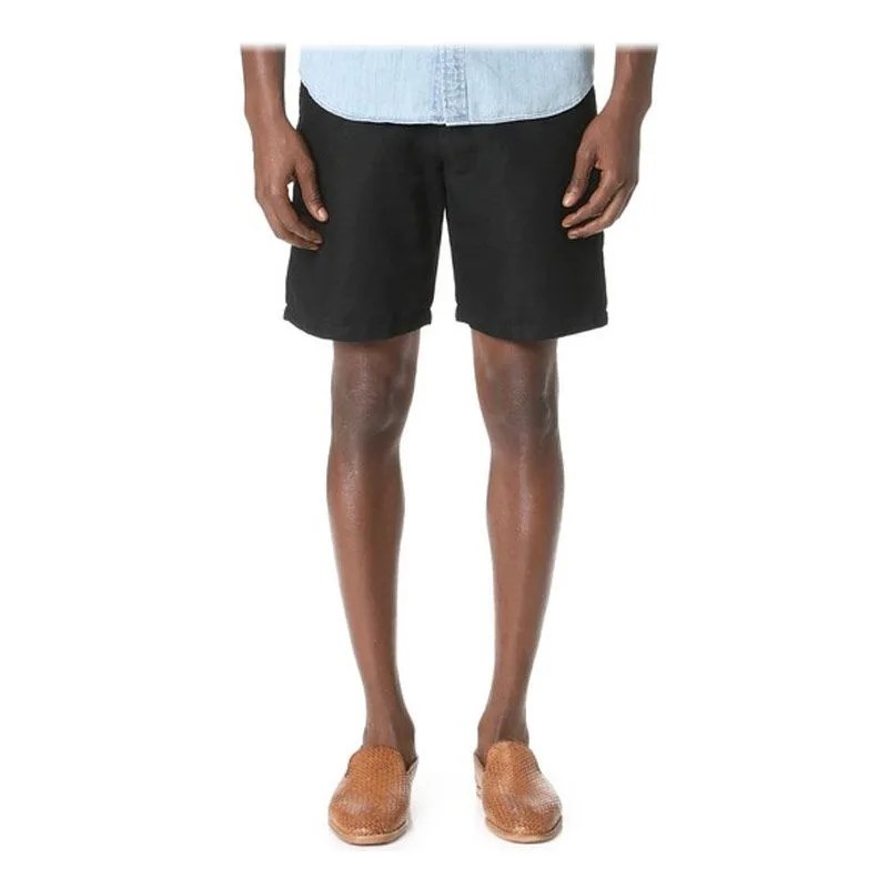 Club-Monaco-Linen-Shorts-Gear-Patrol