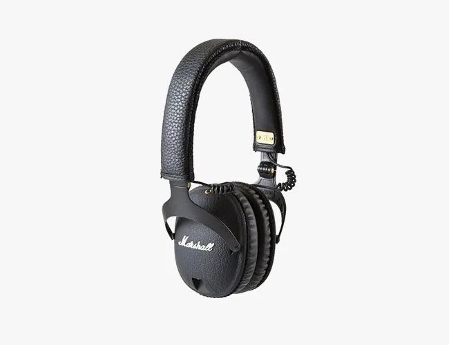 all-black-headphones-gear-patrol-marshall