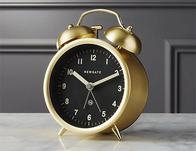analog-clocks-gear-patrol-feature