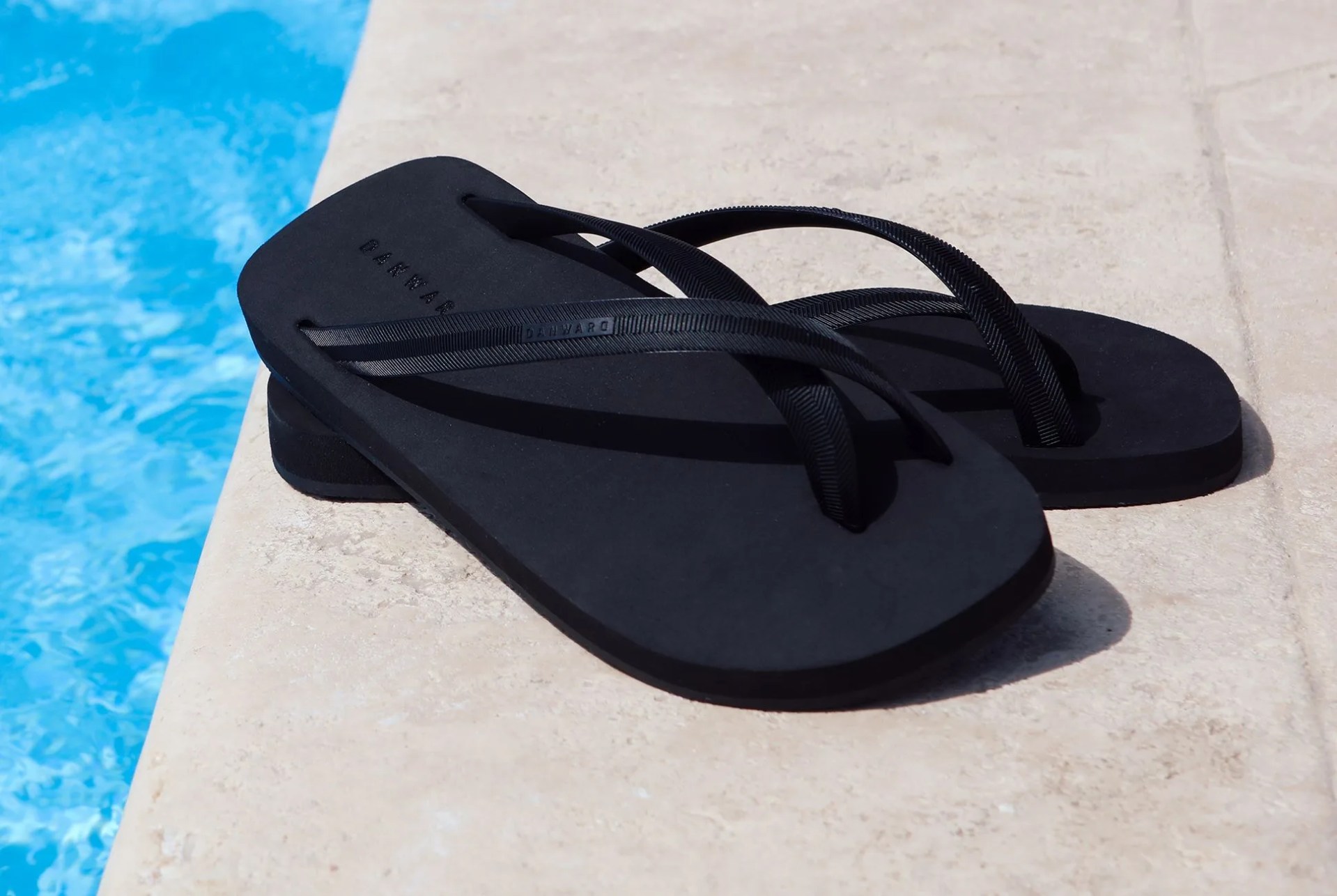 summers-shoes-and-sandals-gear-patrol-danward