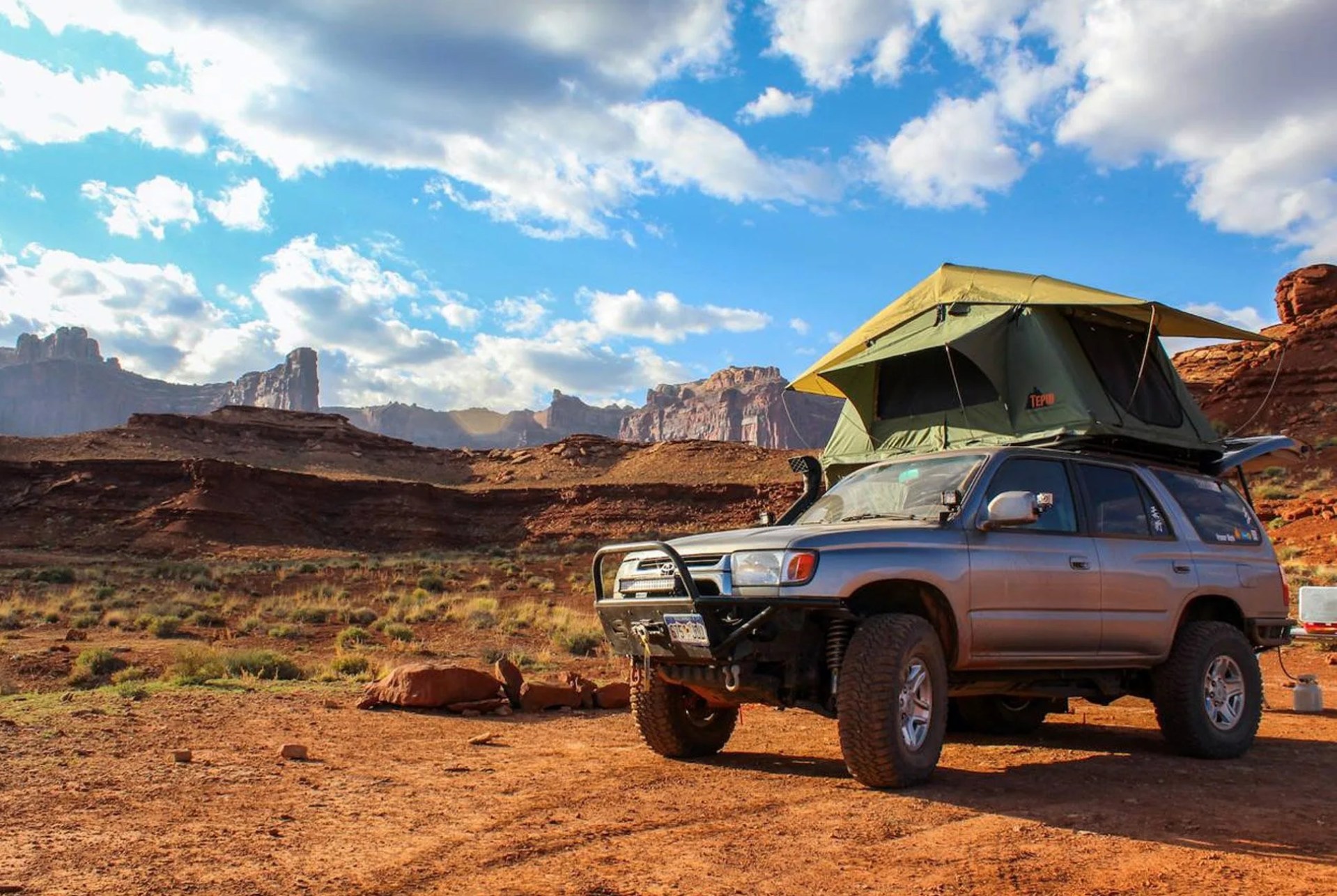 5-Reasons-to-Ditch-Your-Tent-and-Get-a-Rooftop-One-Instead-gear-patrol-Full-lead