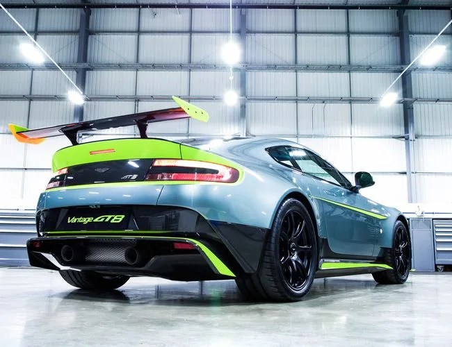 Aston Martin Vantage GT8. April 2016Photo: Drew Gibson