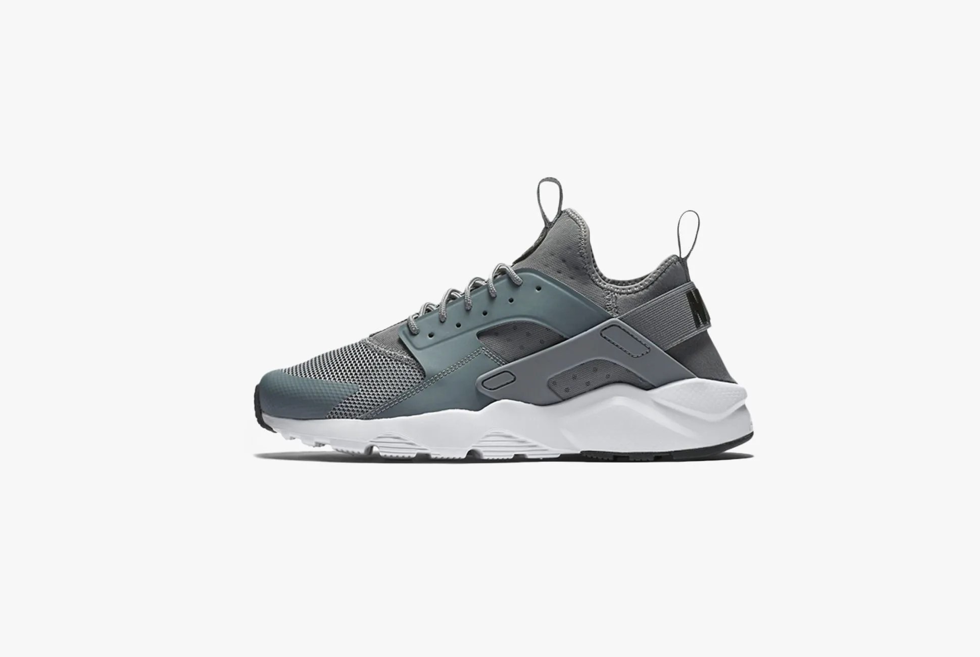 DON-gear-patrol-nike-full-lead