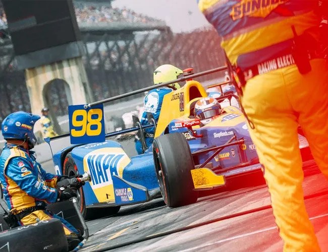 Indy-500-Gear-Patrol-Lead-Featured