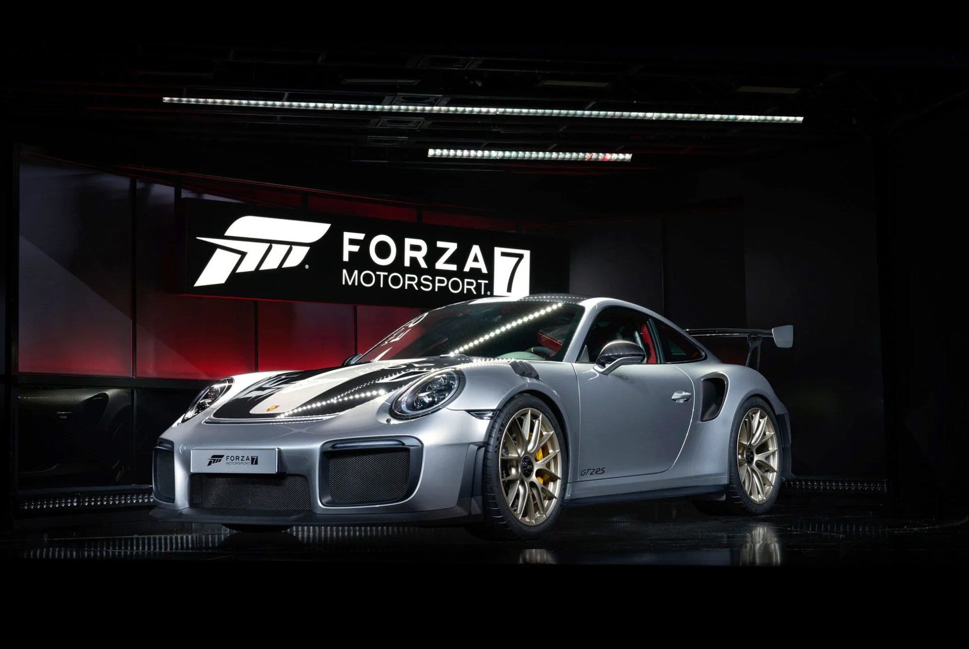 Porsche-GT2-RS-Gear-Patrol-Lead-Full