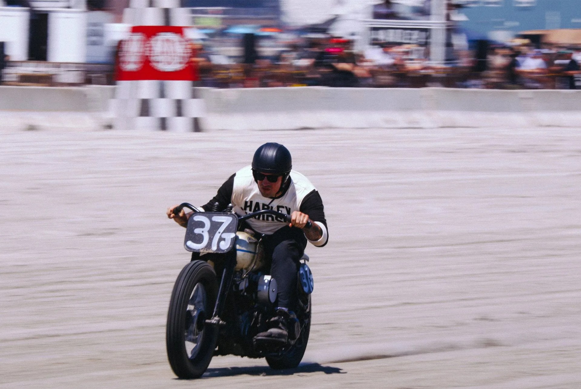 TROG-Gear-Patrol-Slide-01_25