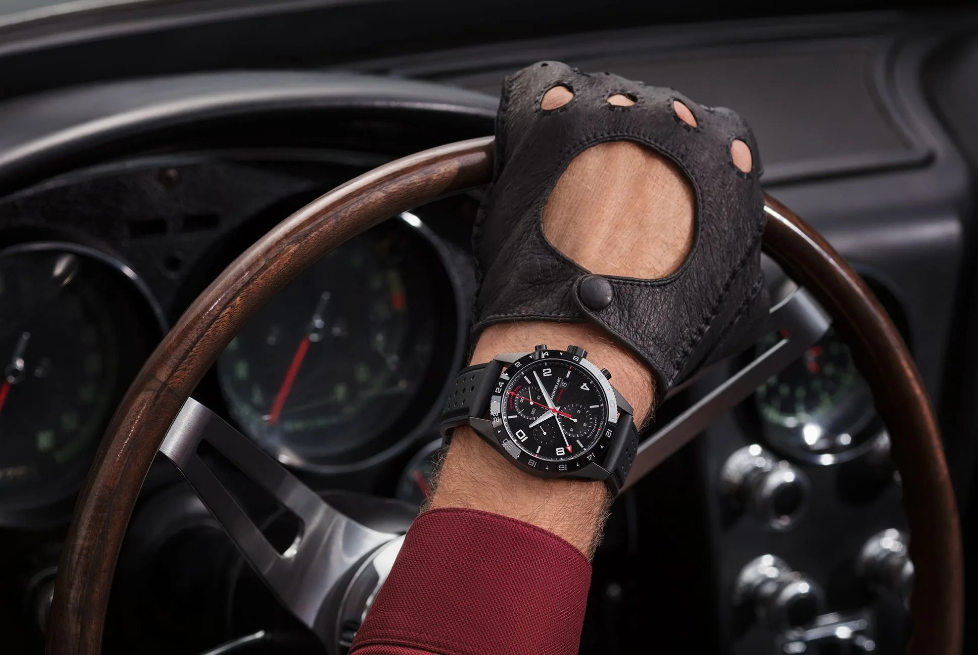 gear-patrol-mont-blanc-tuc-chrono-lead-full